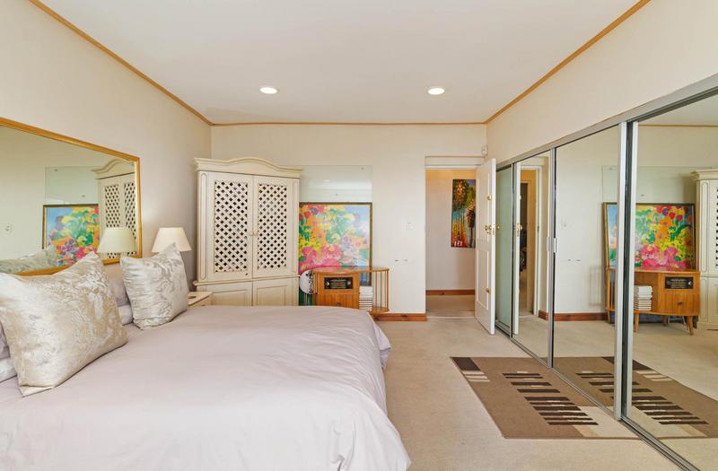 3 Bedroom Property for Sale in Green Point Western Cape